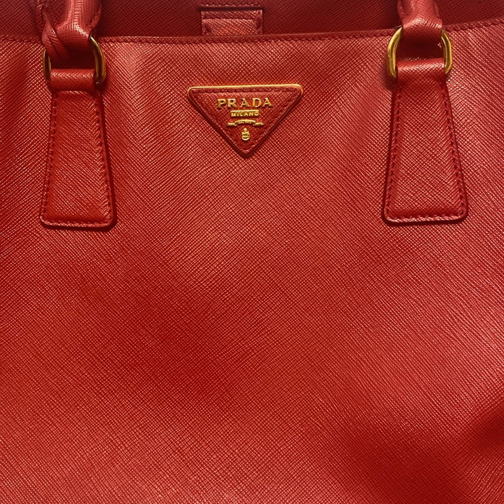 Prada Authentic Red Saffiano Leather Lux Classic Workbag Tote Handbag Bag Purse - Picture 9 of 16
